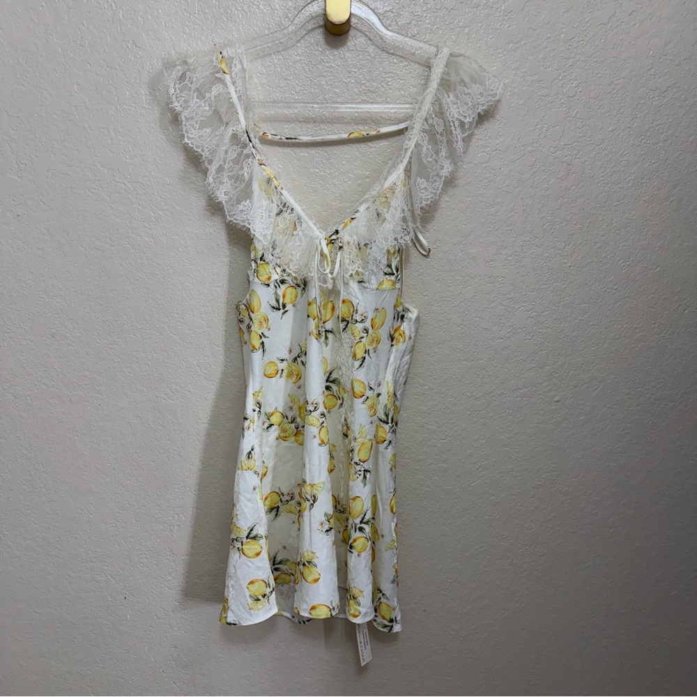 New for love and lemons Audrey Mini Slip Dress size S - Picture 3 of 13
